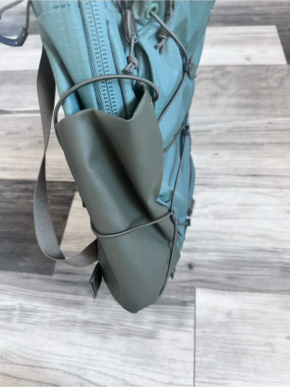 The North Face Borealis Commuter Laptop Pack, Duck Green/Taupe Green